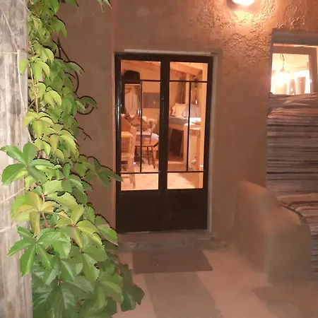 Goatshed アパート *