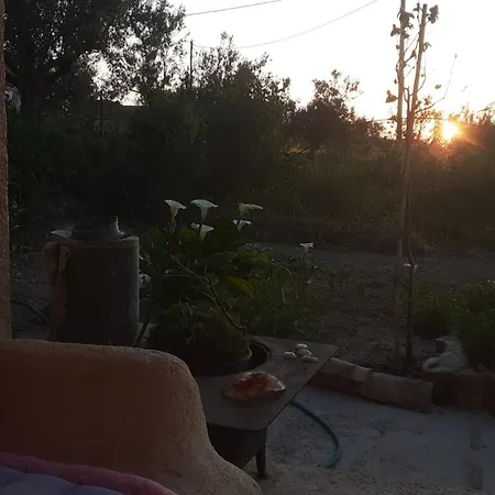 Goatshed Apartment *